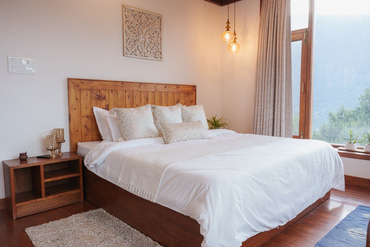 The Izuna Villa Manali