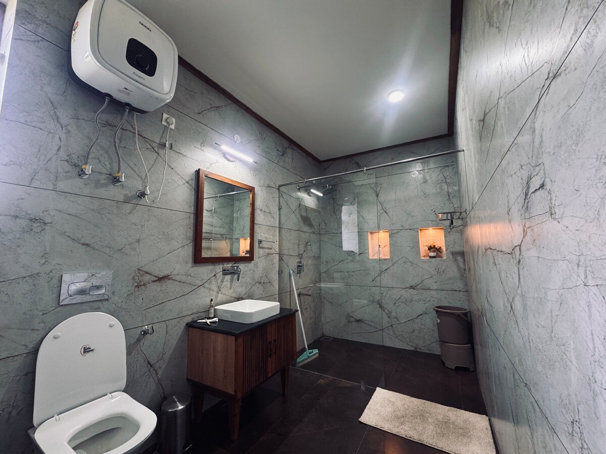 The Izuna Villa Manali