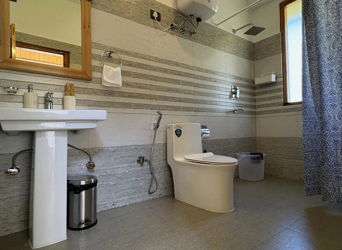 The Obur Villa Manali
