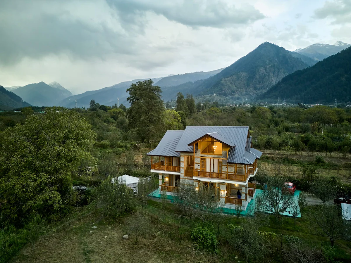 The Obur Villa Manali