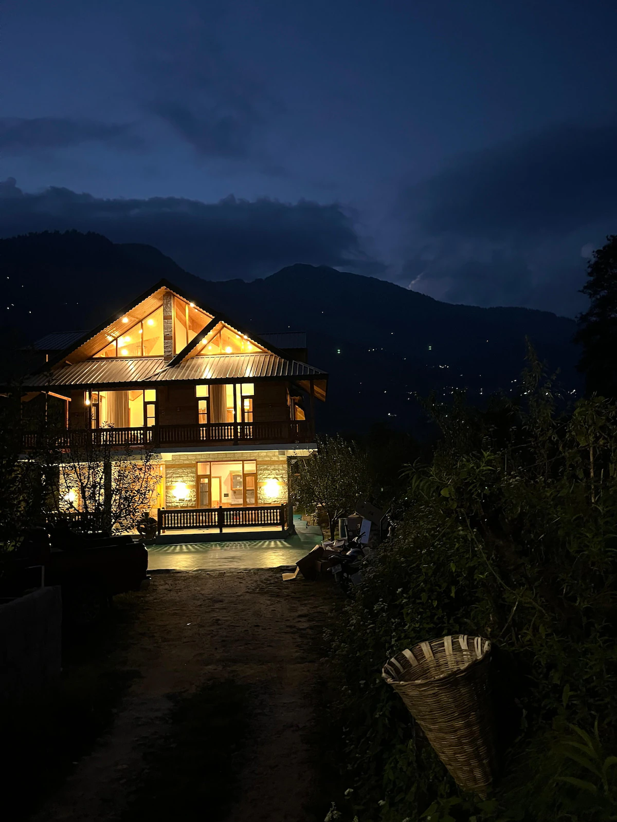 The Obur Villa Manali