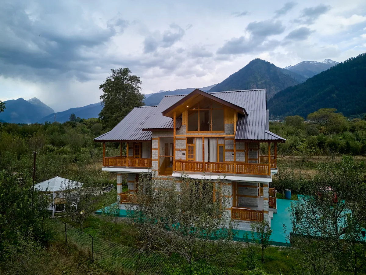 The Obur Villa Manali