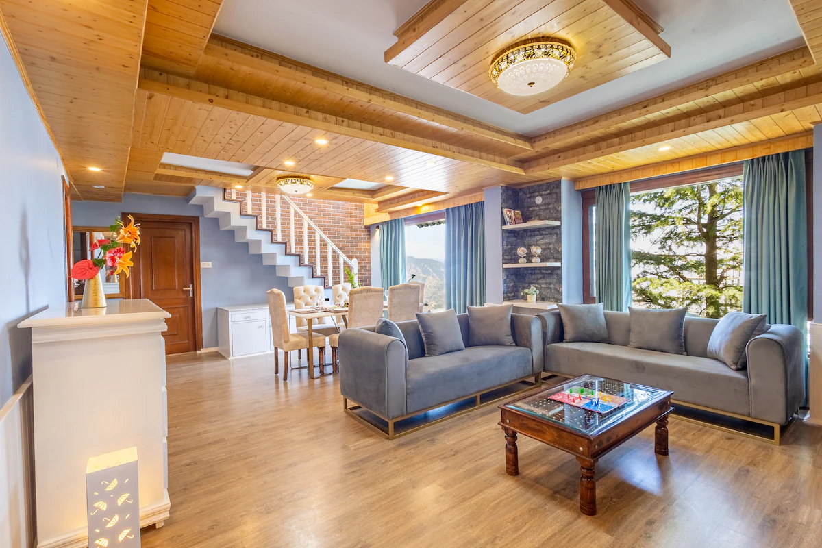 Panoramic Duplex Retreat Mashobra Shimla