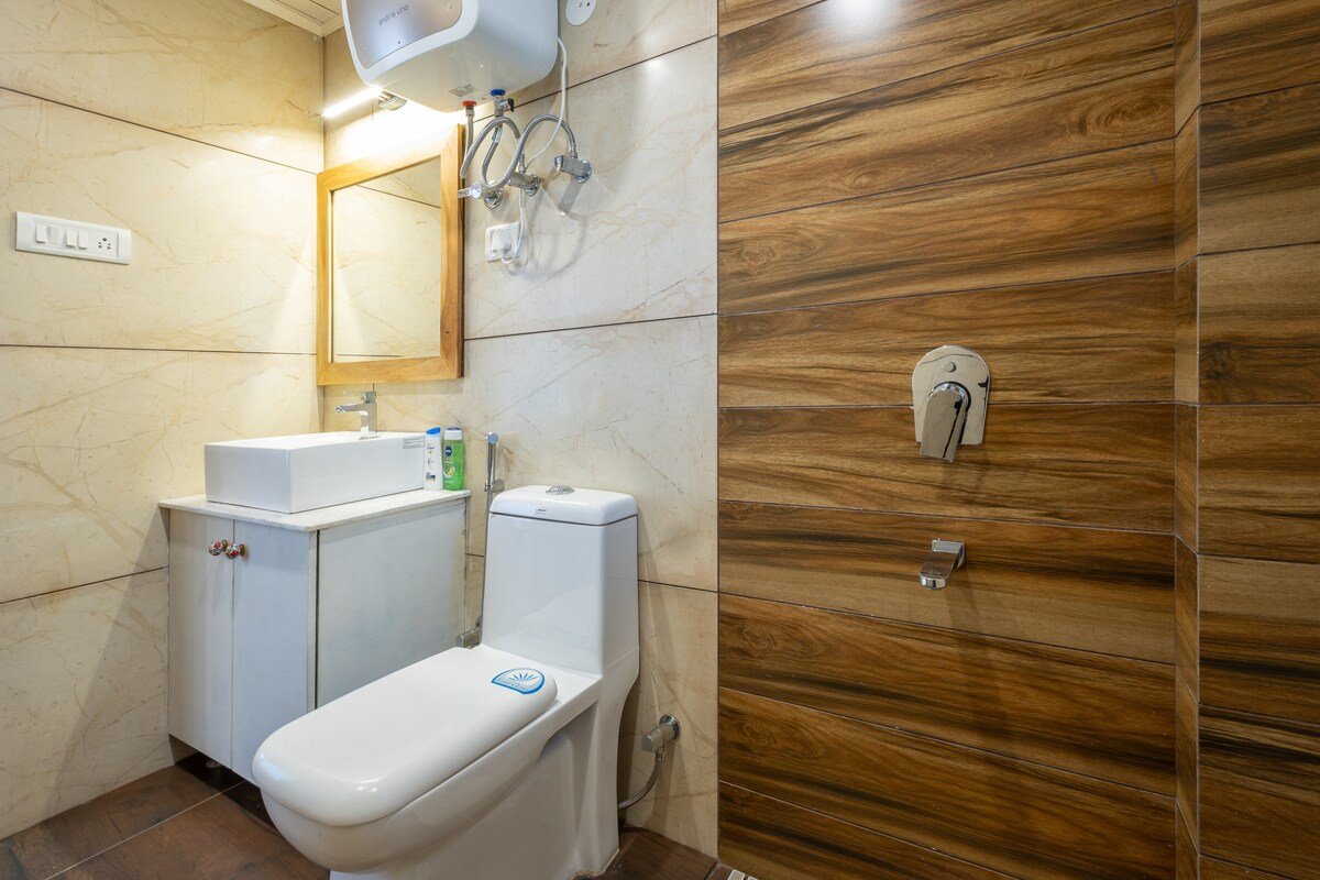 Panoramic Duplex Retreat Mashobra Shimla