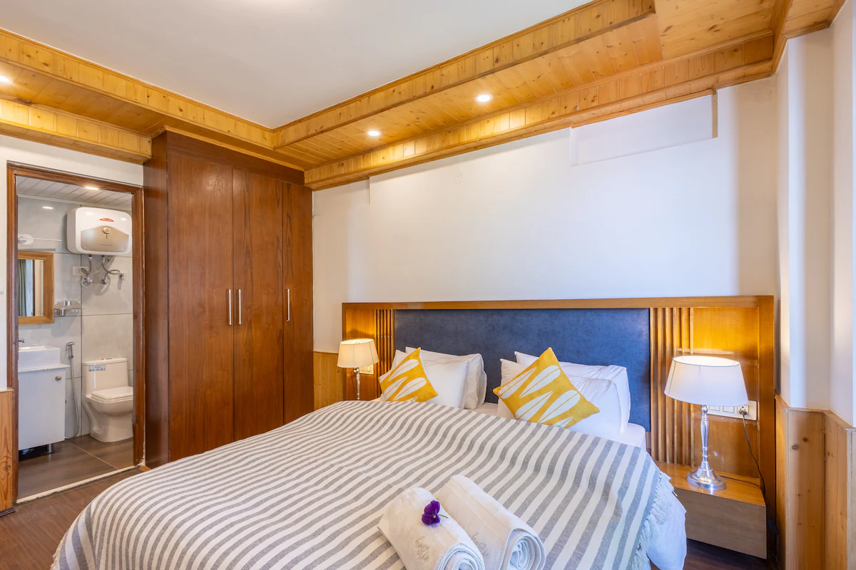 Panoramic Duplex Retreat Mashobra Shimla