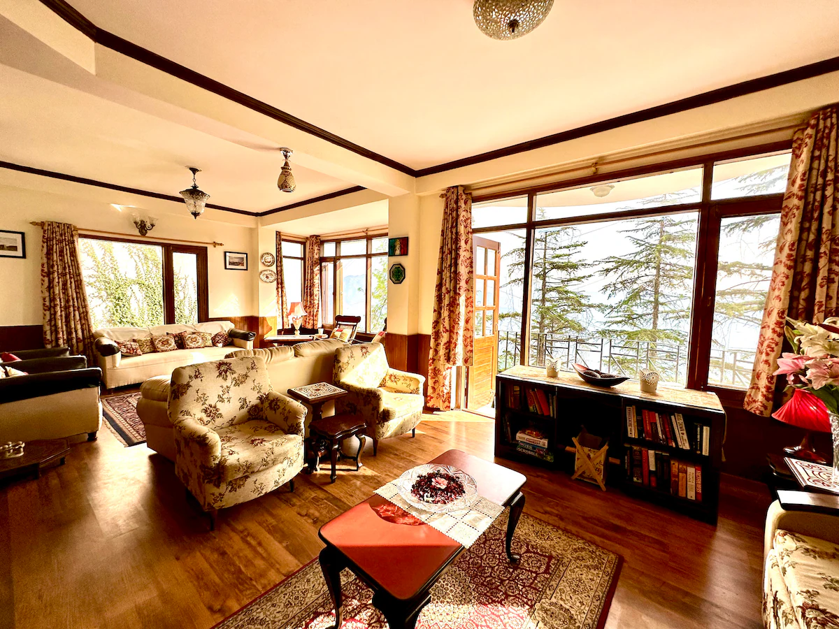 Twinkling Stars Chic Condo Mashobra
