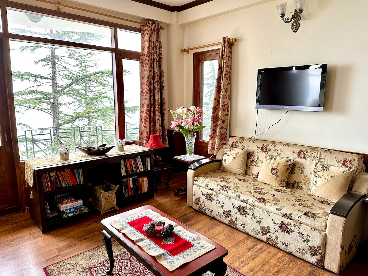 Twinkling Stars Chic Condo Mashobra