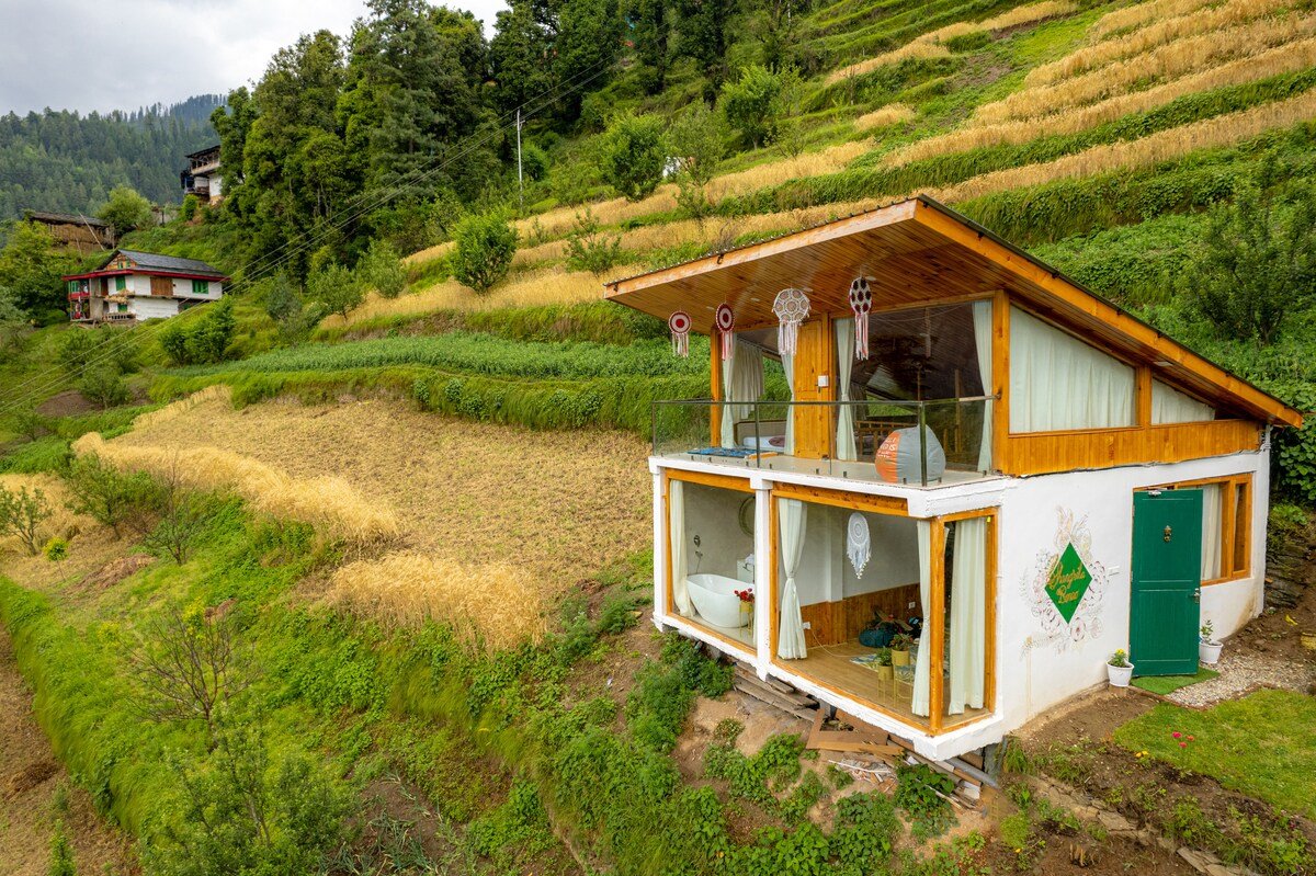 Shangrila Renao The Doll House Jibhi