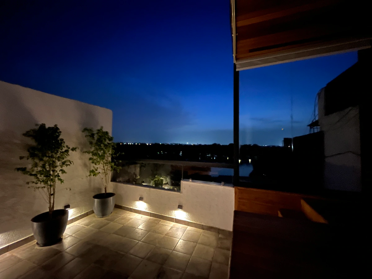 Penthouse : Vaara Delhi