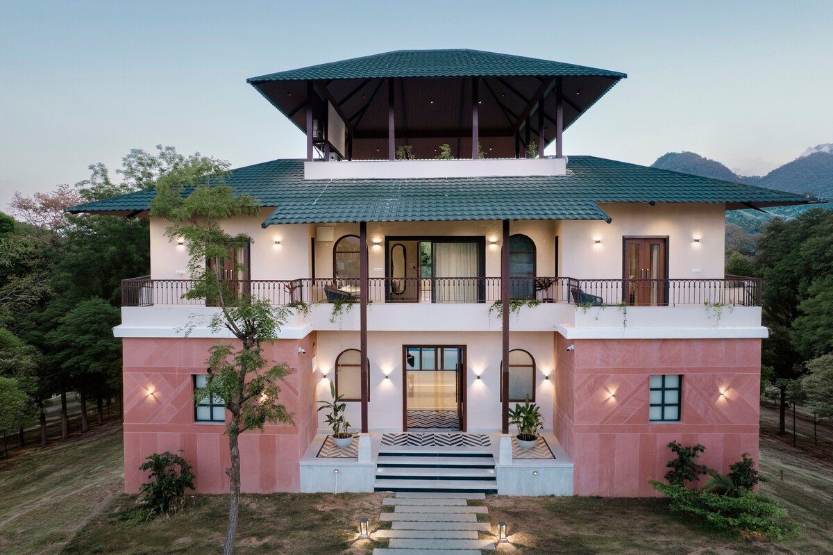 Hibiki Udaipur