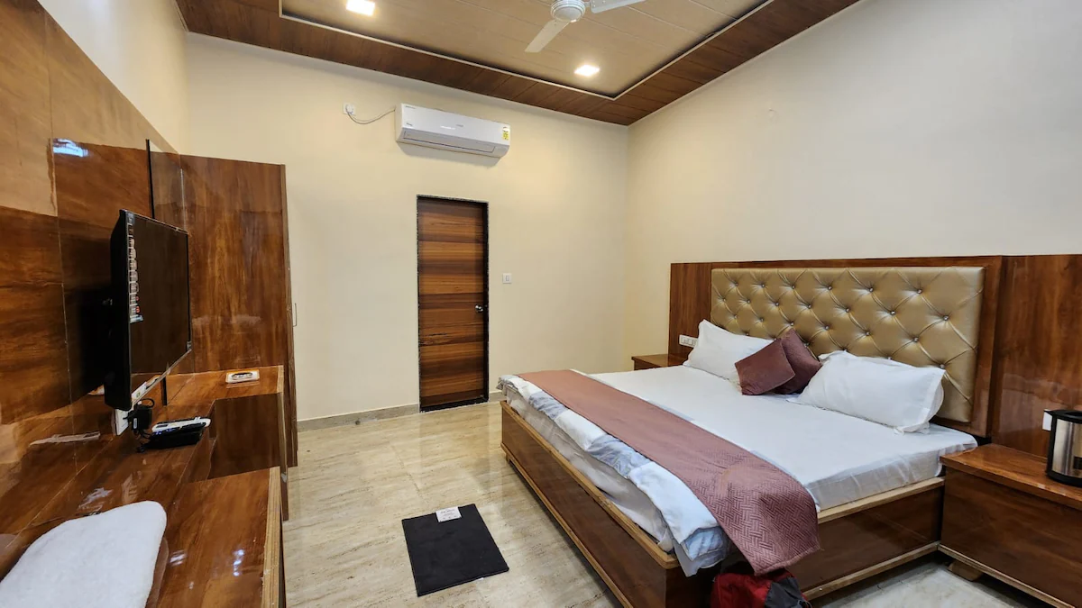 The Palm Villa Mount Abu