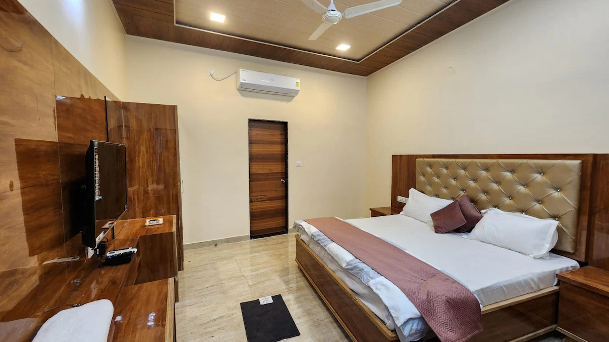 The Palm Villa Mount Abu