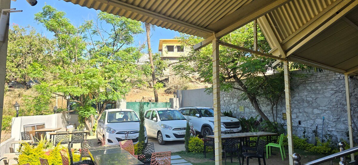 The Palm Villa Mount Abu