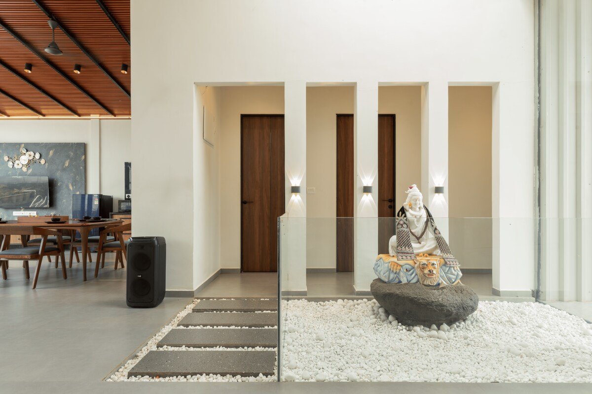 Villa White Aura Igatpuri