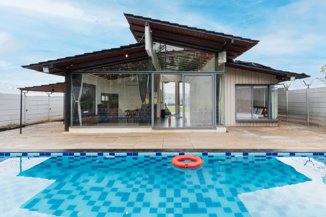 Villa White Aura Igatpuri