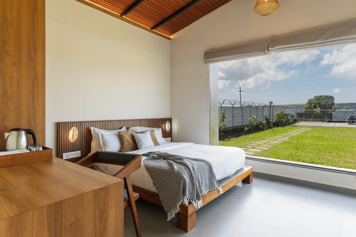 Villa White Aura Igatpuri