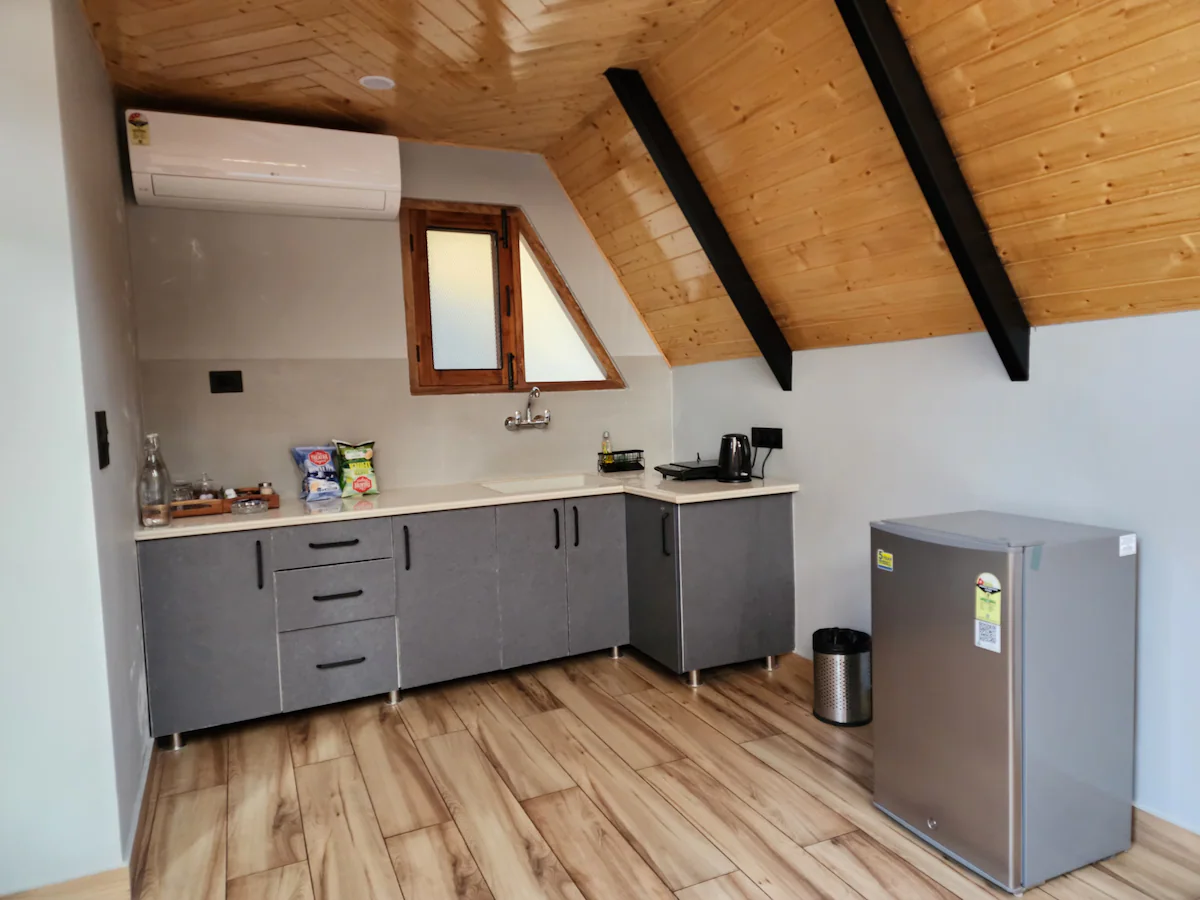 Luxury A Cabin | Sunken Hot Tub Dharampur