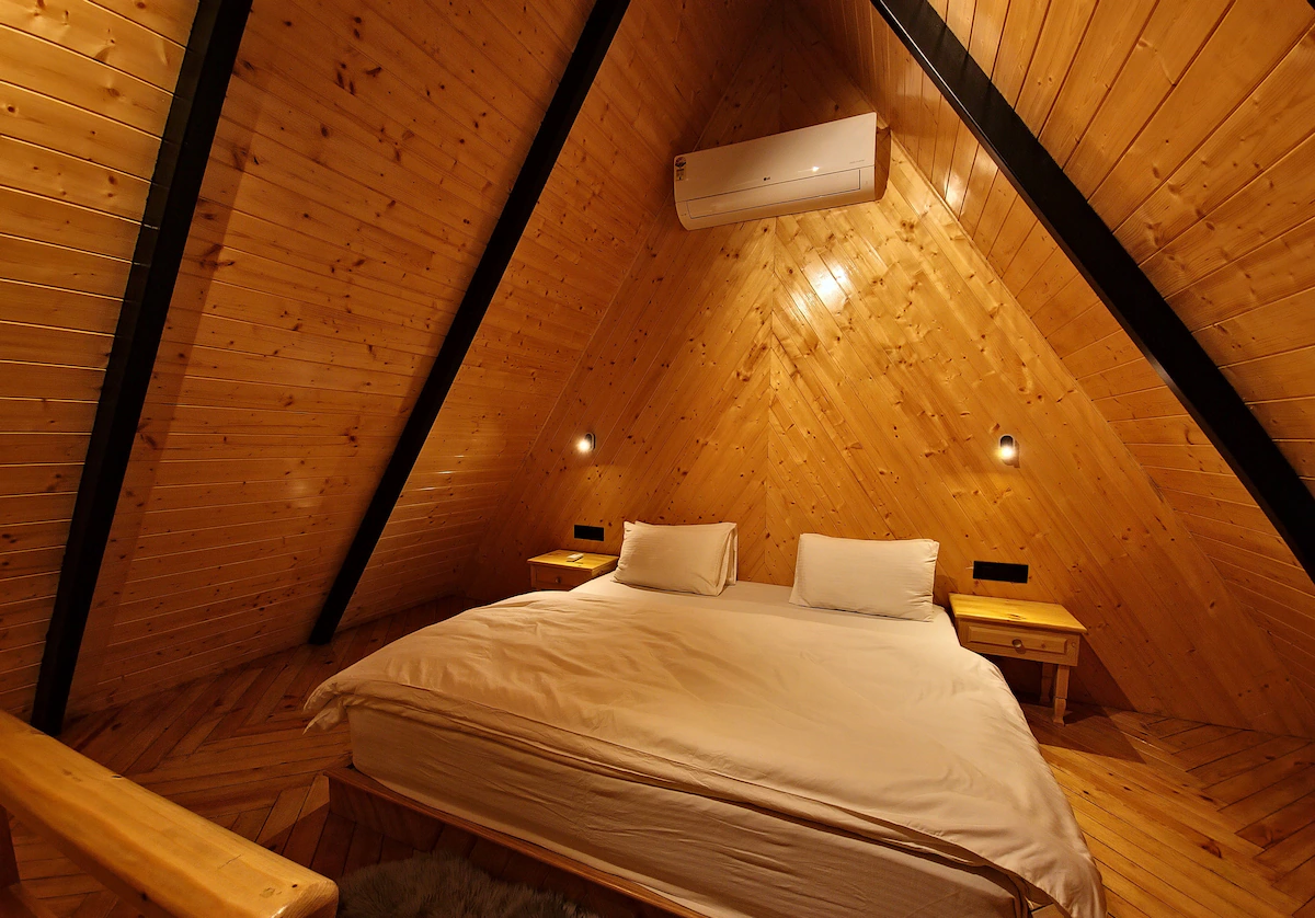 Luxury A Cabin | Sunken Hot Tub Dharampur