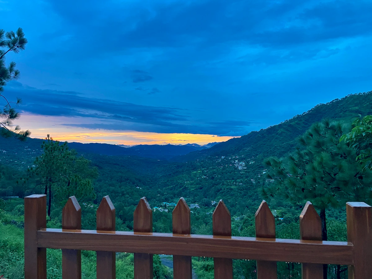 Luxury A Cabin | Sunken Hot Tub Dharampur