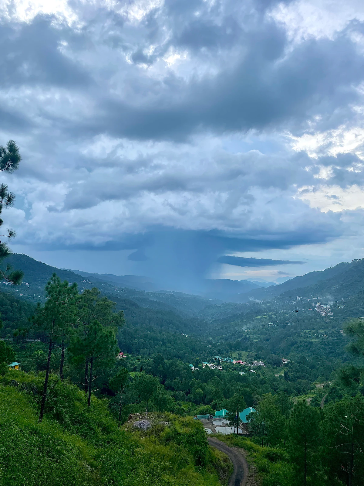 Luxury A Cabin | Sunken Hot Tub Dharampur