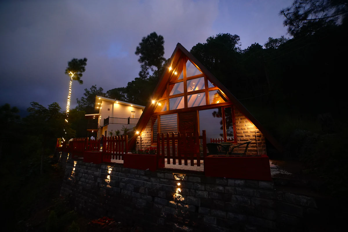 Luxury A Cabin | Sunken Hot Tub Dharampur