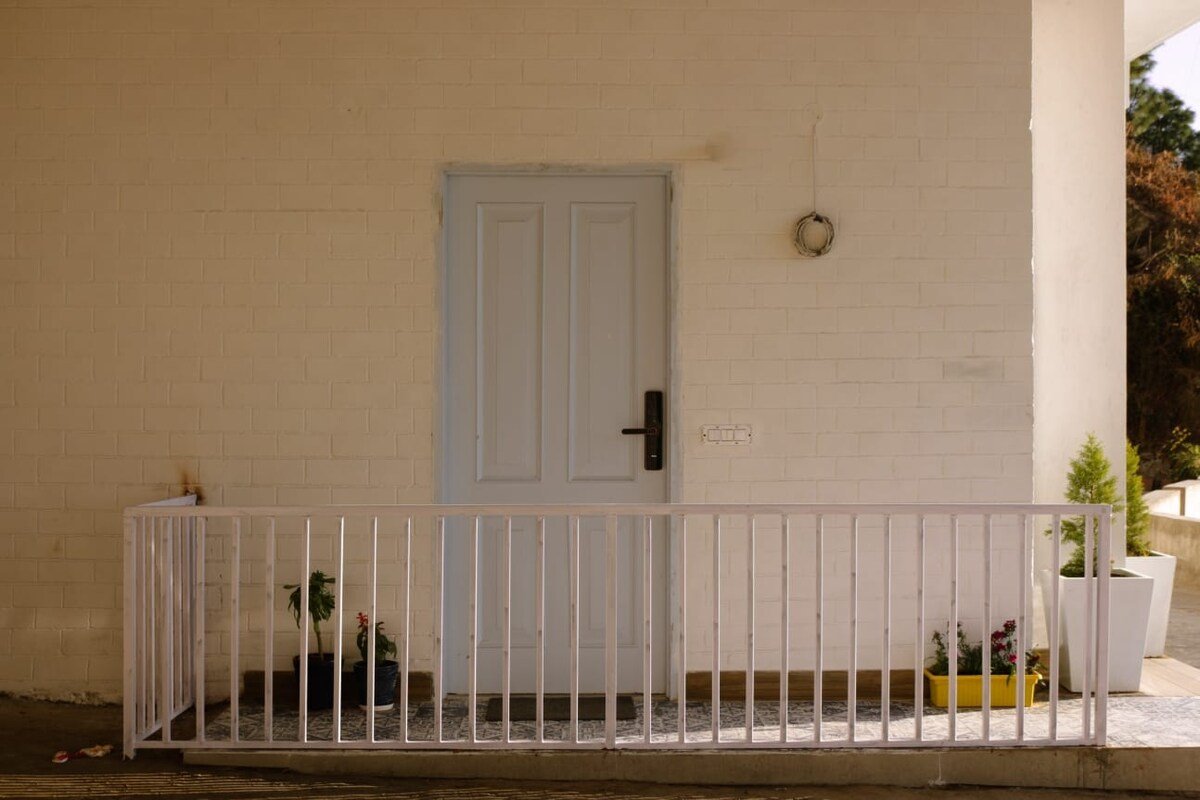 The Blue Door Barog