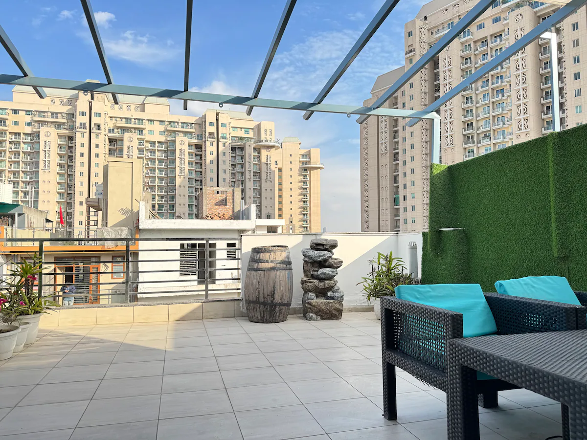 (500) Luxury Studio Golf Course Gurgaon