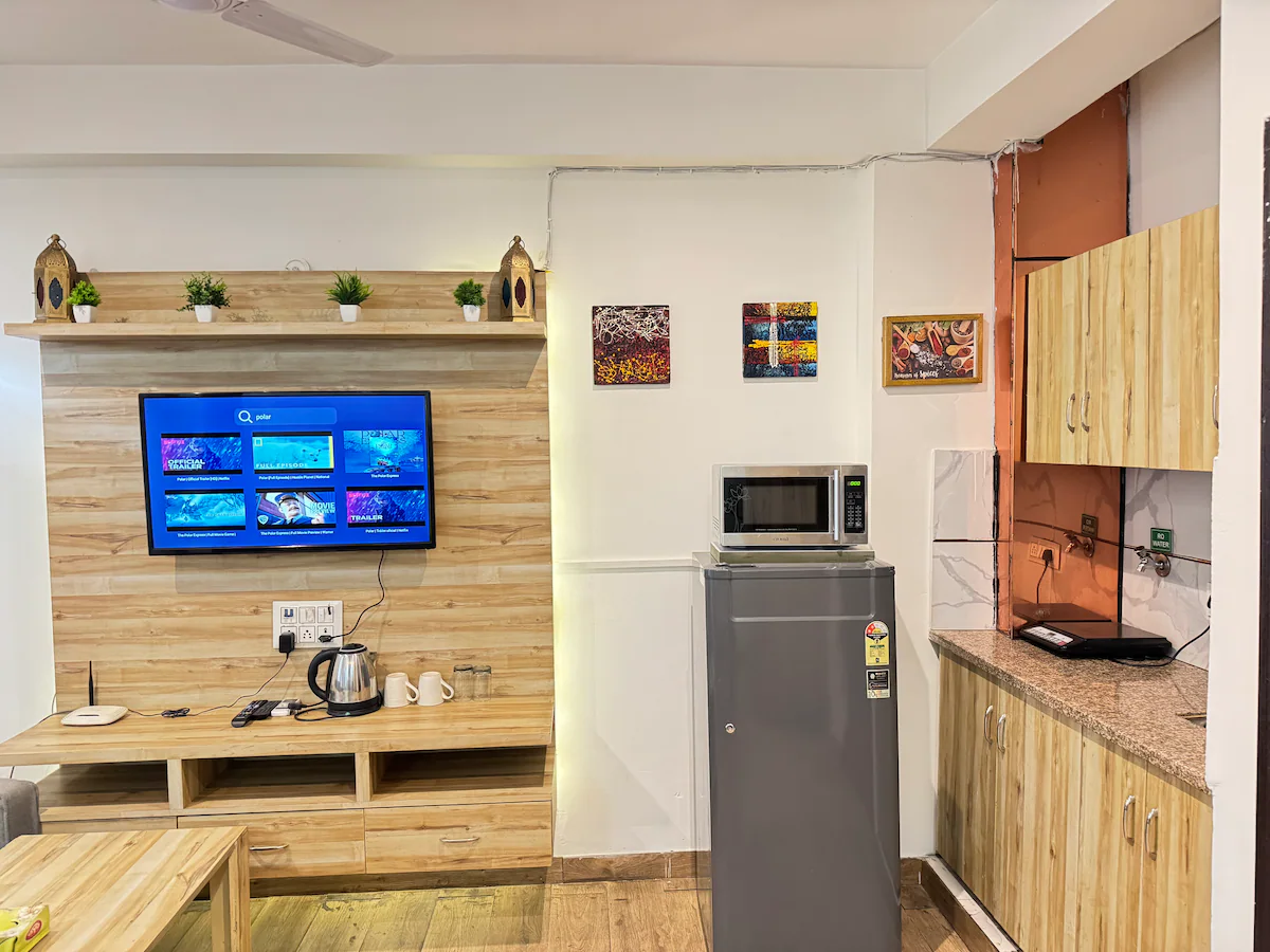 (500) Luxury Studio Golf Course Gurgaon