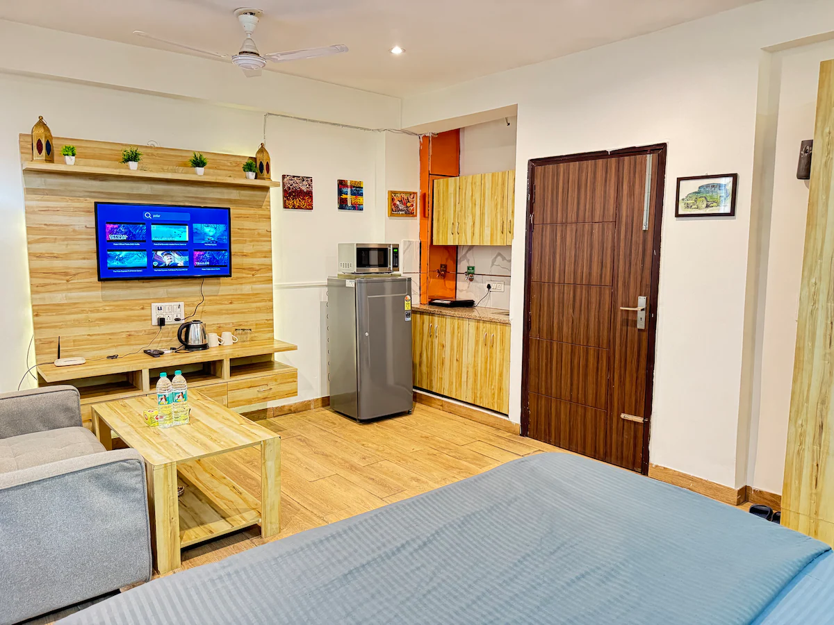 (500) Luxury Studio Golf Course Gurgaon