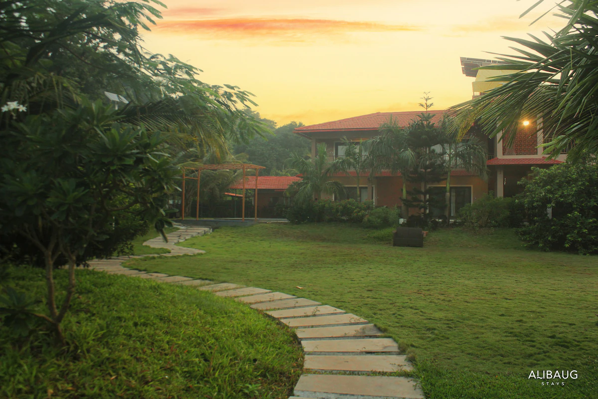 Aashamaya 4BHK at Kashid Beach