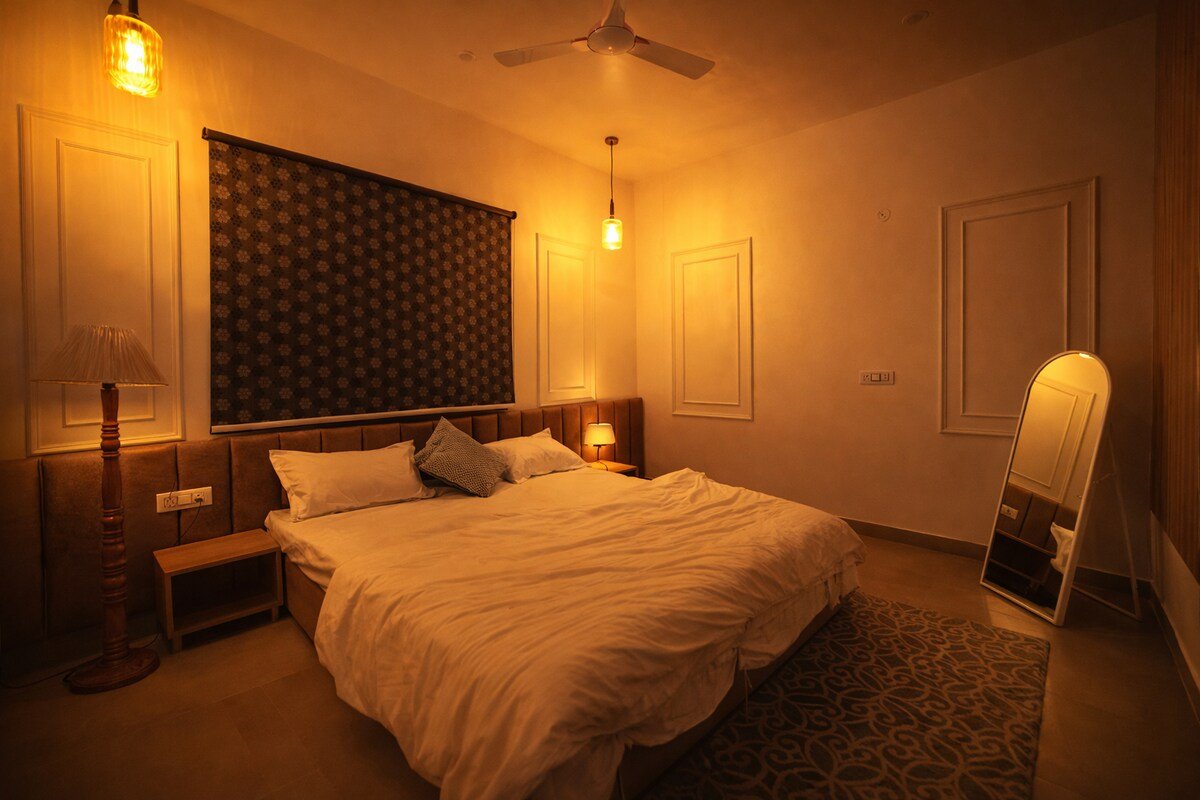 BS2 Farmhouse Delhi
