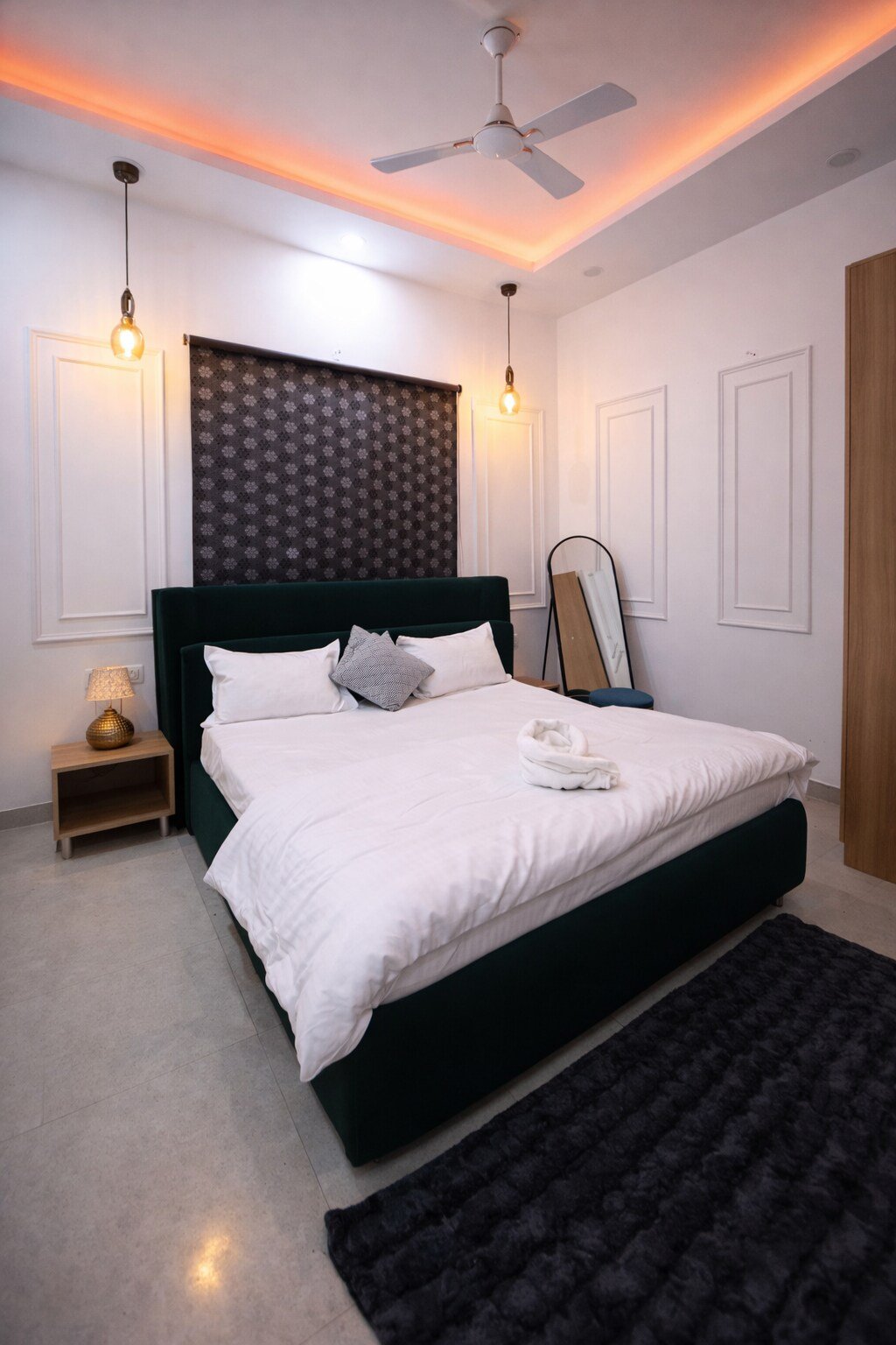 BS2 Farmhouse Delhi