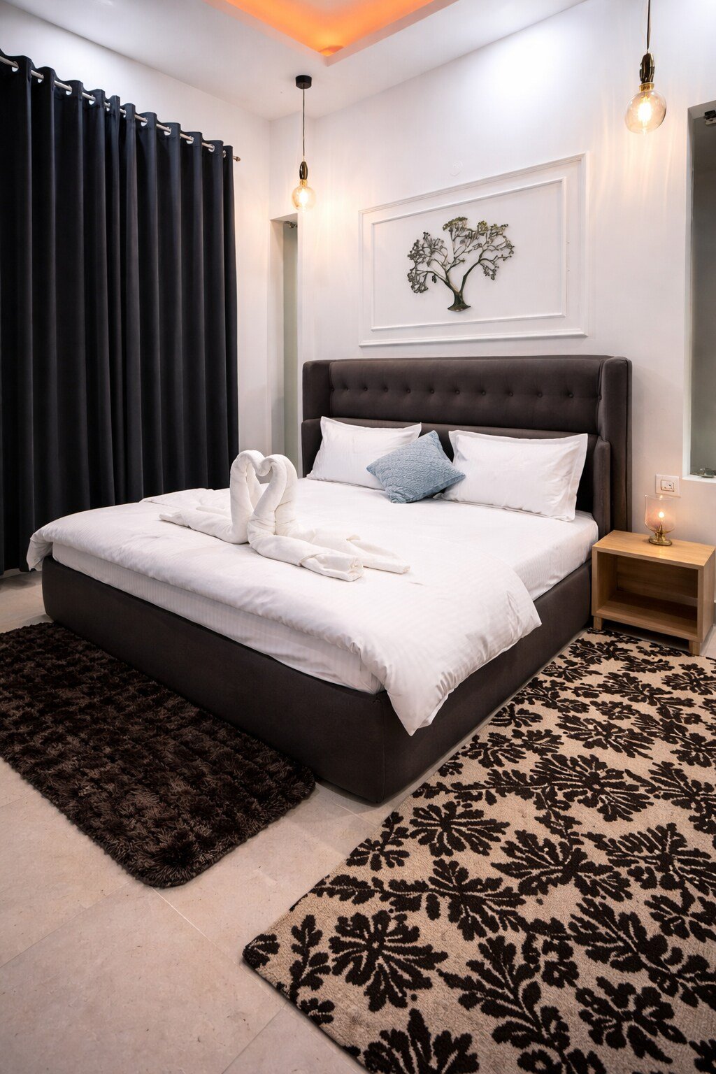 BS2 Farmhouse Delhi